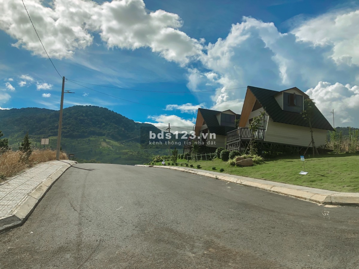 Chủ cần tiền gấp đất thổ cư 129m2, sẵn nhà, giá tốt ngay khu dân cư xã Lộc Nam, Bảo Lâm, Lâm Đồng