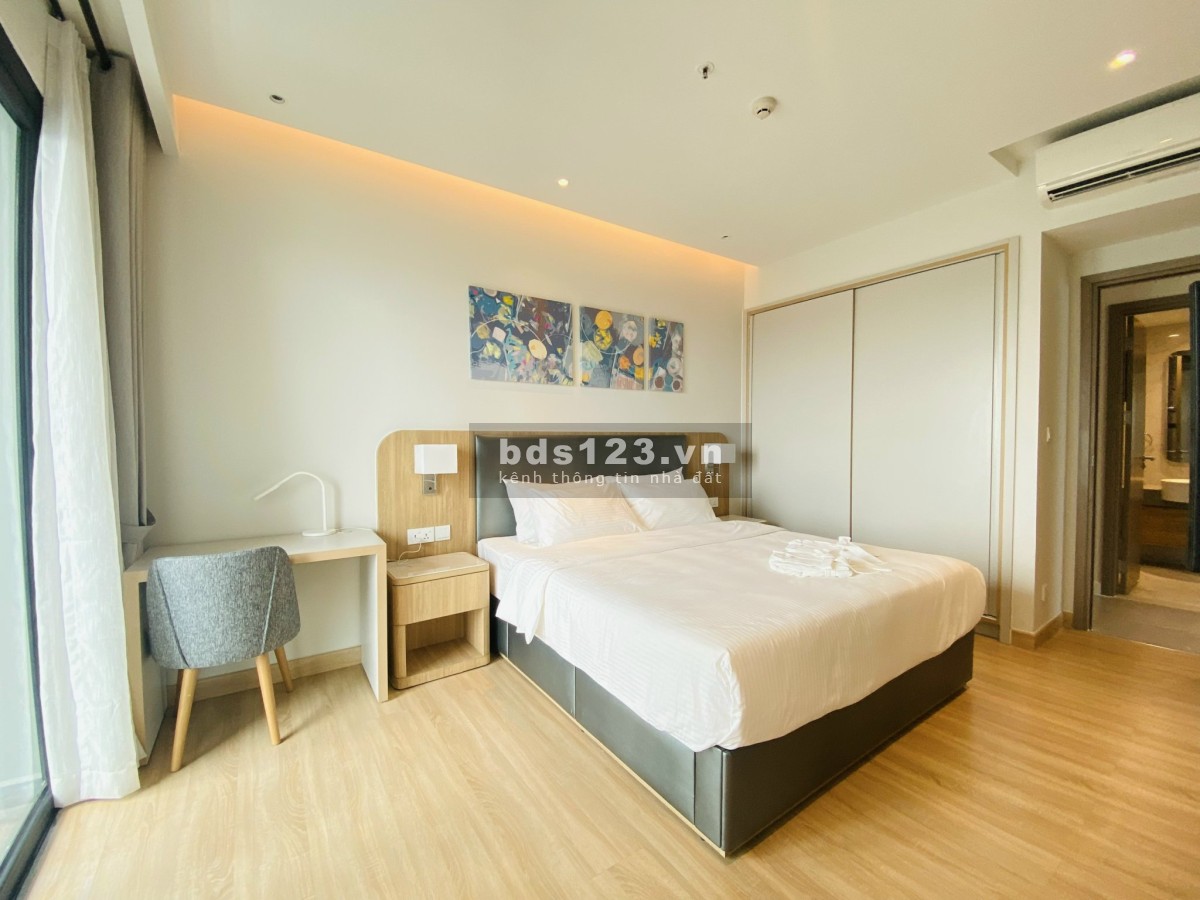Cho thuê căn hộ 3PN Full NT giá 40-47tr tại Q.1 - view xịn xò.
