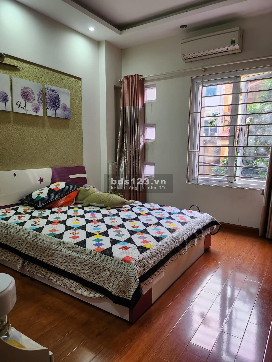 Siêu phẩm nhà hiếm Lạc Long Quân, đường ô tô gần Hồ Tây, DTSD 42m², MT 4,3m giá 5,2 tỷ