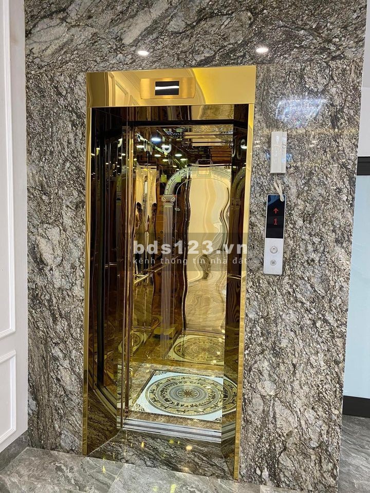 Bán nhà Tây Sơn, quận Đống Đa, có thang máy, giá 6,5 tỷ đồng, LH 0985689629