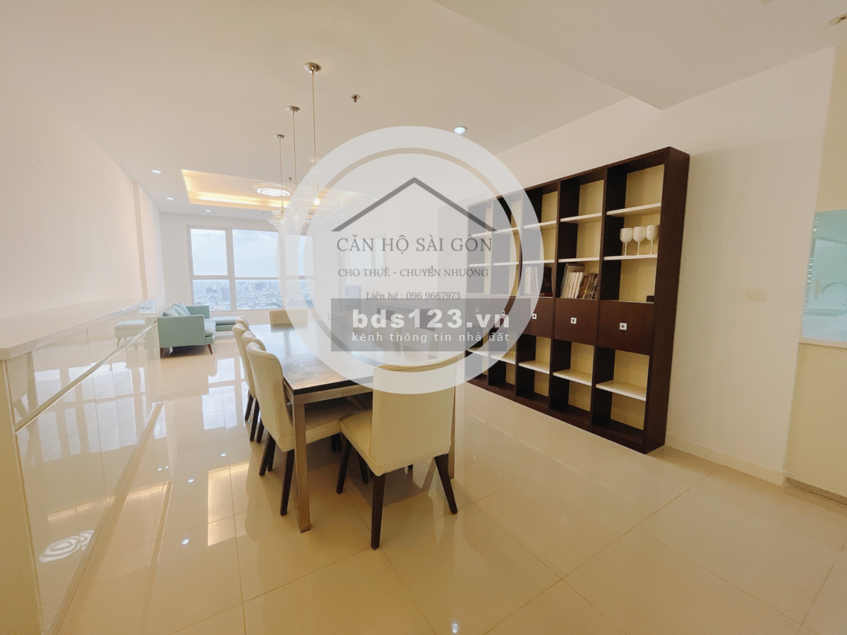 Bán căn hộ 152m2, đã có sổ hồng tại The Prince Phú Nhuận, tiện ích đủ