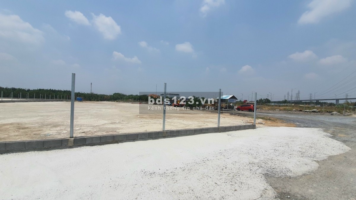 Cho thuê 5000m2 đất trống ngay đường lớn container cổng KCN Hiệp Phước, Nhà Bè, TP HCM