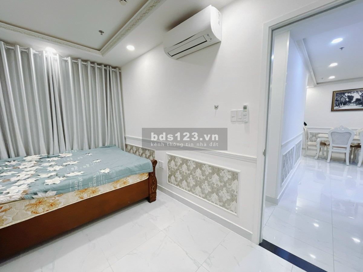 Chính chủ cần bán gấp căn hộ VIP Terra Royal, Q3, dt 70m2 2PN 2WC, 7.7 tỷ LH 0362668864