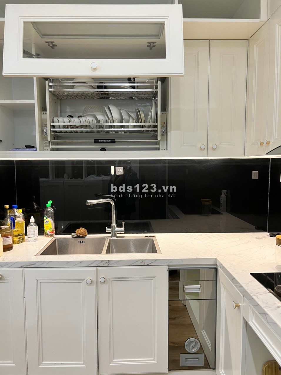 Cắt lỗ 300tr căn 2N1WC FULL NỘI THẤT, view BIỂN HỒ chỉ 1.58 tỷ.LH: 0376549235