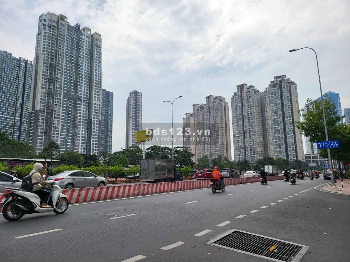 Cho thuê nhà Đặng Thuỳ Trâm 4x20m 4 tấm 4PN 5wc 30tr/tháng