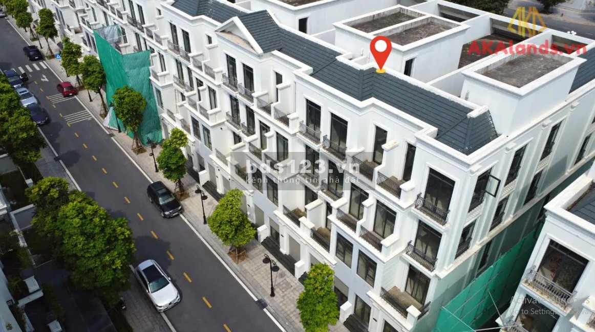 Shophouse sổ đỏ lâu dài San Hô 16 đối diện 60 tòa chung cư giá 13.6 tỷ Vin Gia Lâm (0985941715)