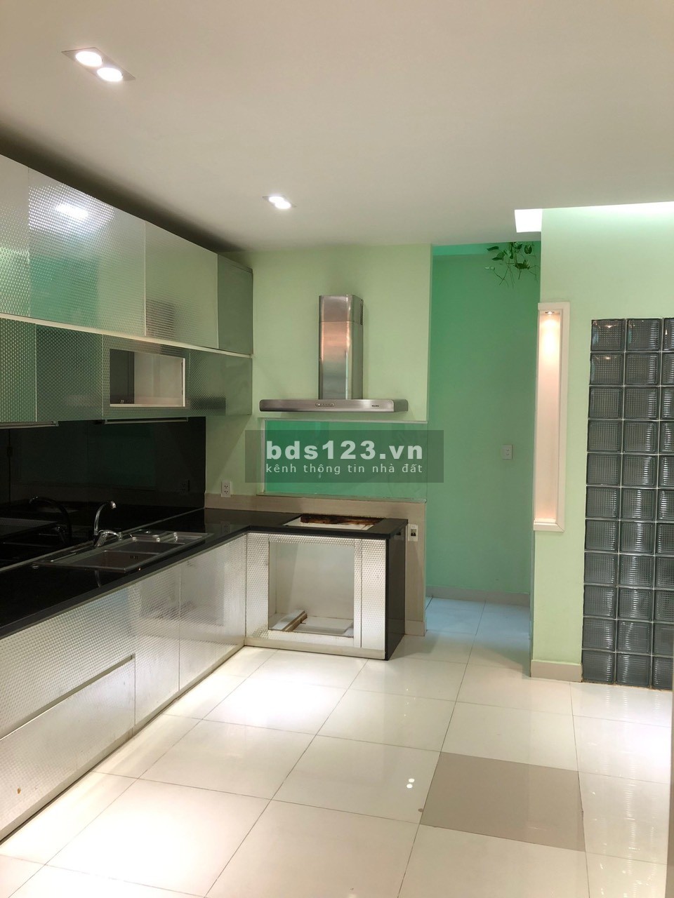 Bán gấp nhà trong vòng 1 tháng, dọn vào ở ngay, có thu nhập dòng tiền hàng tháng, giá chỉ 9,2 tỷ