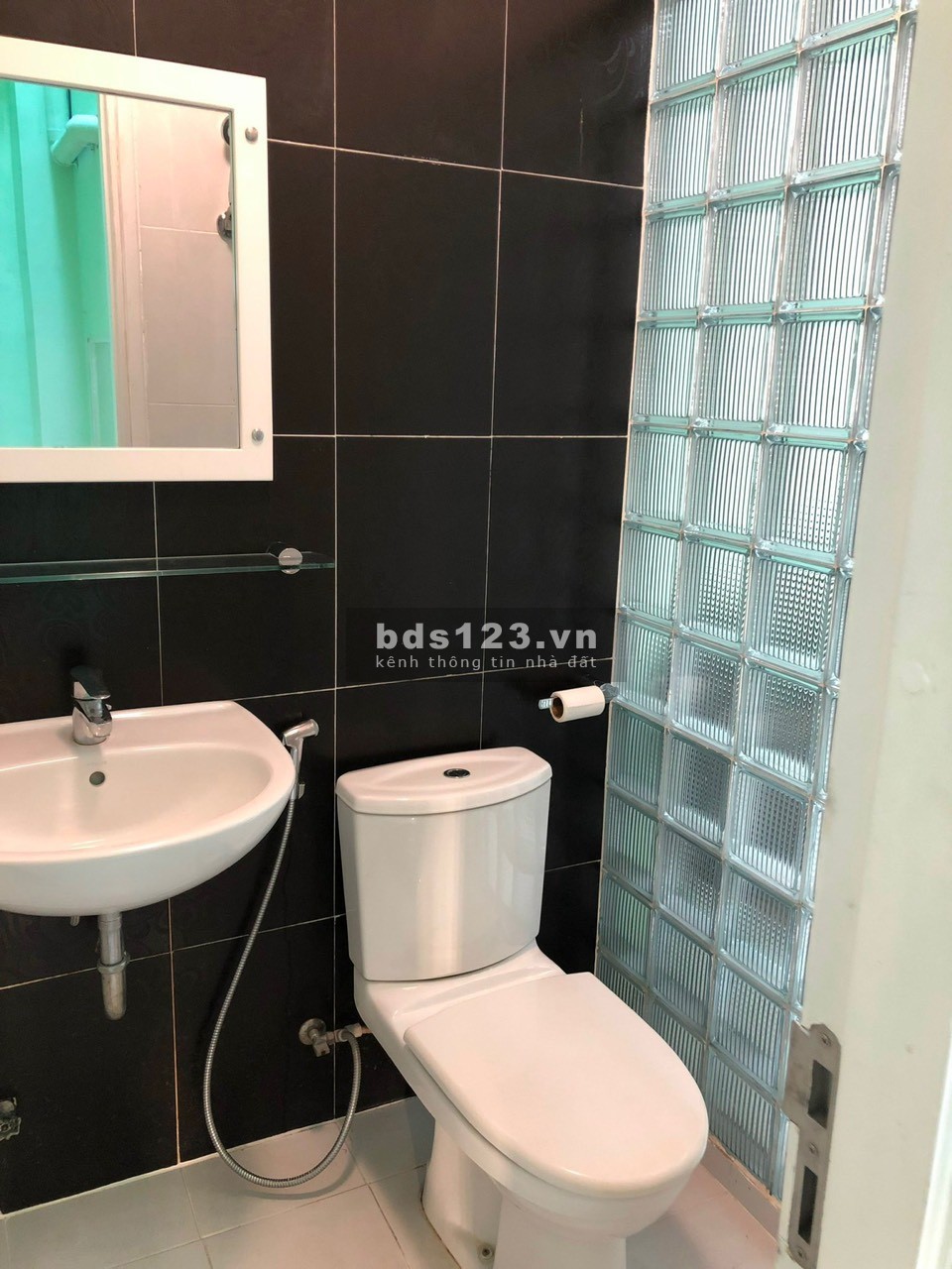 Bán gấp nhà trong vòng 1 tháng, dọn vào ở ngay, có thu nhập dòng tiền hàng tháng, giá chỉ 9,2 tỷ