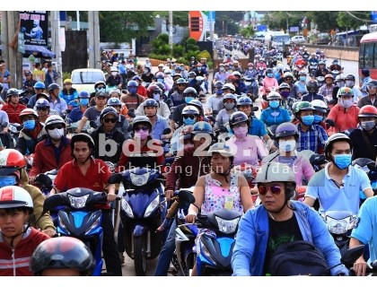 Vỡ Nợ Bán Rẻ 3 Lô Đất Thổ Cư Sổ Hồng Khu Chợ Tự Phát Và Đối Diện Bệnh Viện Rất Tiện Kd