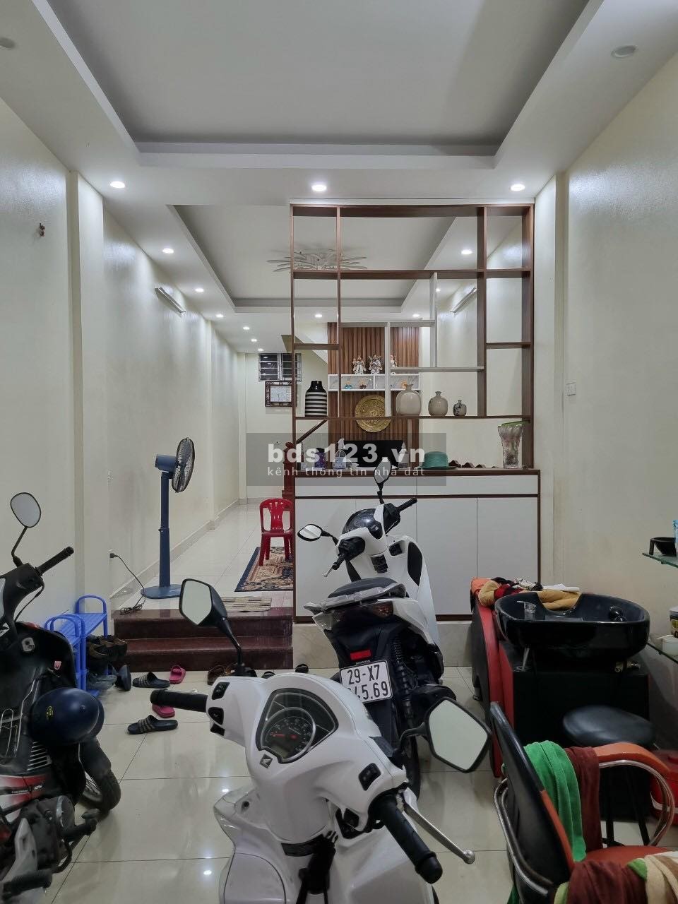 Cho thuê mbkd mặt ngõ đường chiến thắng ô tô đỗ