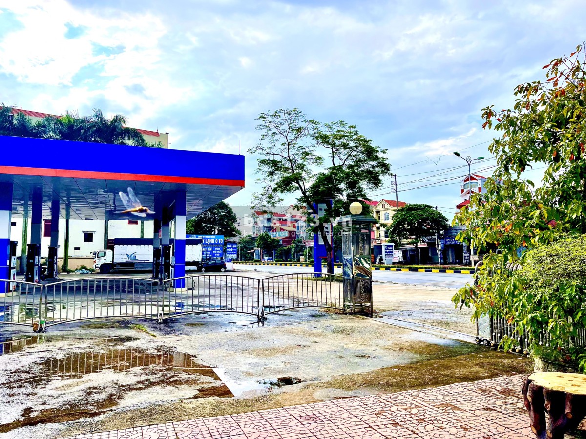 Bán lô đất thương mại, bán kèm cây xăng mặt đường quốc lộ lớn nối Vĩnh Phúc - Hà Nội