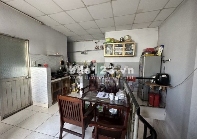 Bán nhà đường Phạm Văn Hai, diện tích 52m², nhỉnh giá 4 tỷ đồng