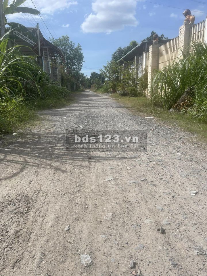 Rẻ quá rẻ, đất đây không mua thì mua đất đâu! Gần 300m2 đất Tây Ninh giá chỉ 230 triệu