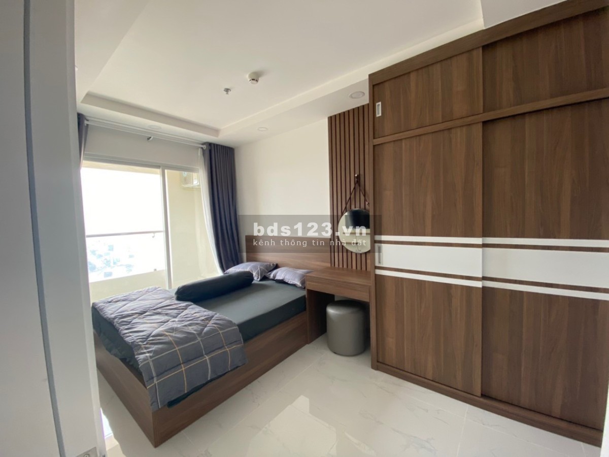 Cho thuê 2PN2WC Full NT 58-72m2 từ 15-23tr/tháng tại Terra Royal.
