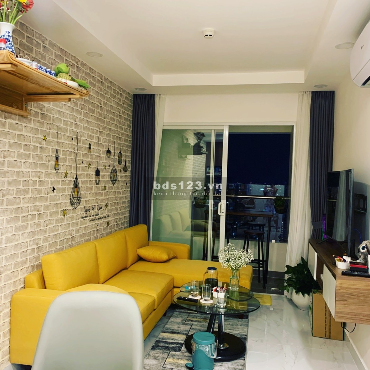 Cho thuê 2PN2WC Full NT 58-72m2 từ 15-23tr/tháng tại Terra Royal.