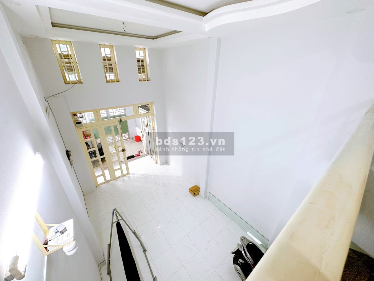 Cho thuê phòng 137 Trương Đăng Quế p3 Gò Vấp gần sân bay TSN