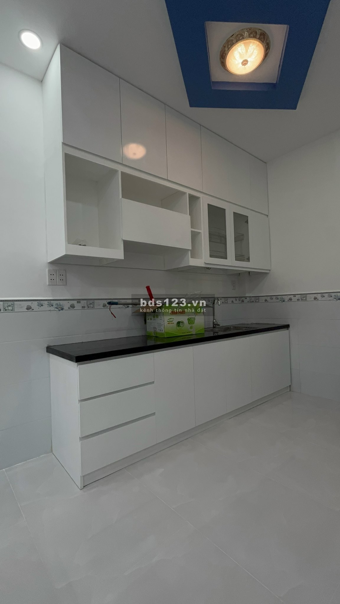 BÁN NHÀ HIẾM ĐƯỜNG CHIẾN LƯỢC, QUẬN BÌNH TÂN, 1 LẦU, HẺM 4M, GIÁ 3,5 TỶ LH 0877737357