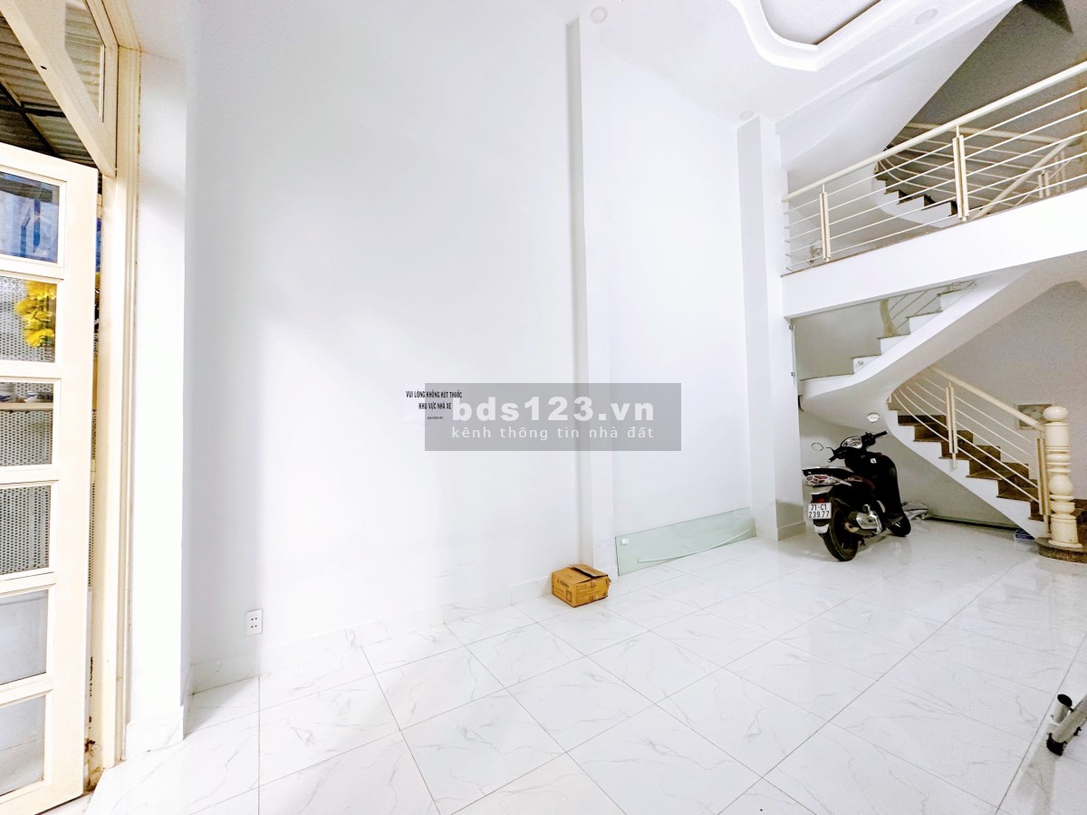 Cho thuê phòng 137 Trương Đăng Quế p3 Gò Vấp gần sân bay TSN
