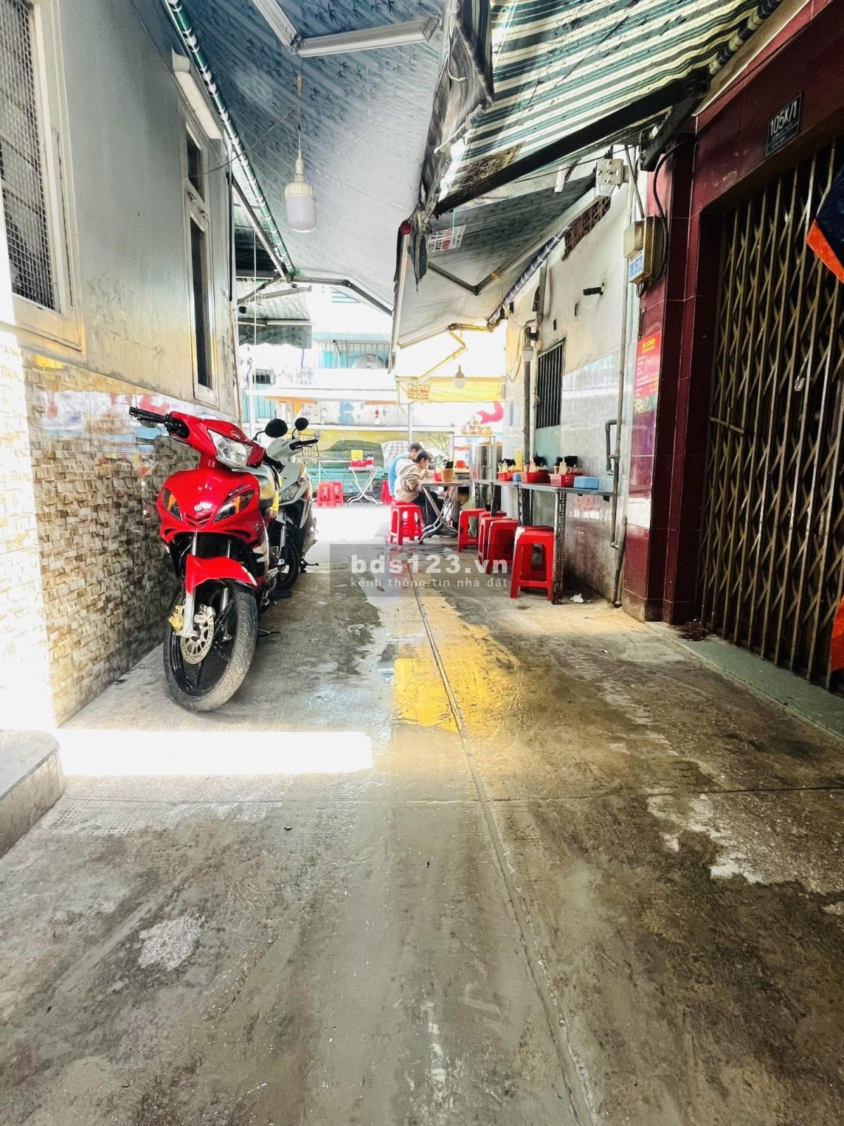 Gấp bán nhà Hồ Thị Kỷ Quận 10 ở ngay phố ẩm thực, HXH, diện tích 15 m2, 2 tầng, chỉ 3 tỷ TL