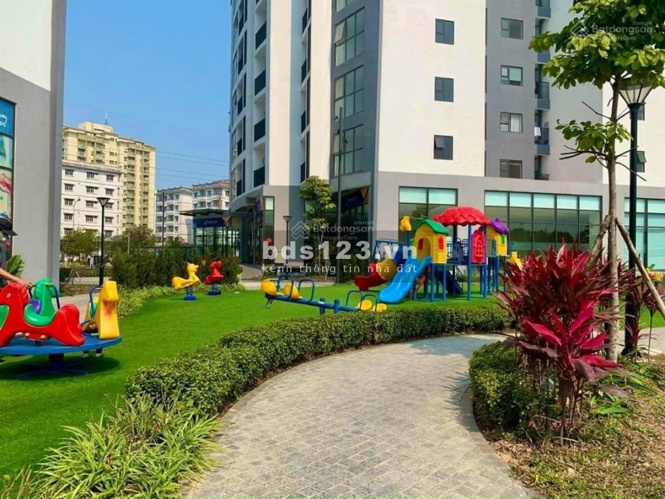 Chung cư Long Biên, view hồ điều hòa cực mát và thoáng, công viên cây xanh, vườn tập dưỡng sinh,...