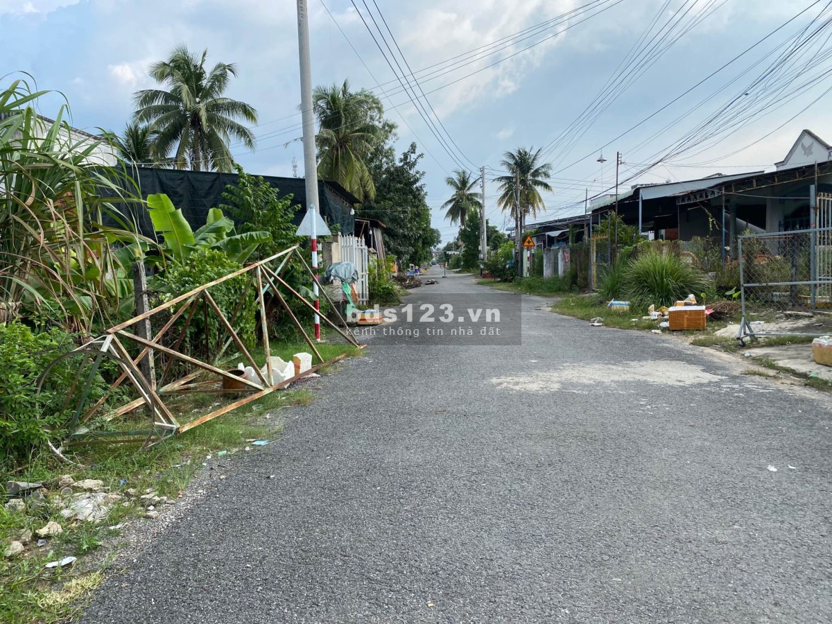 Đất sào mặt tiền đường nhựa thông ở trung tâm Gò Dầu ngang 20m full thổ 920tr, ở đâu có?