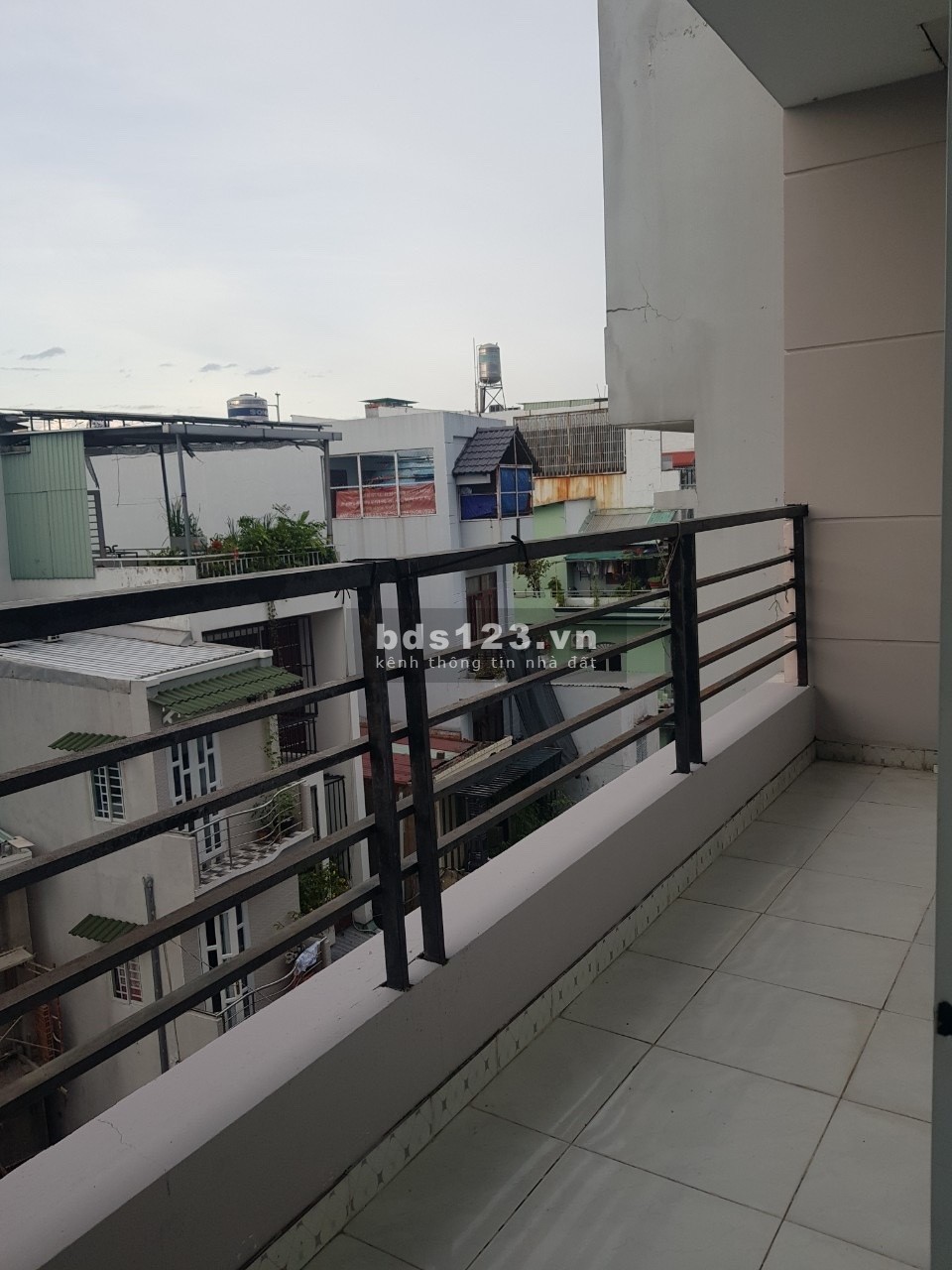 PHÒNG ĐẸP view Ban Công, kệ bếp - 269/45 Phan Huy Ích, P.14, Q.Gò Vấp (Khoá vân tay, Máy giặt)