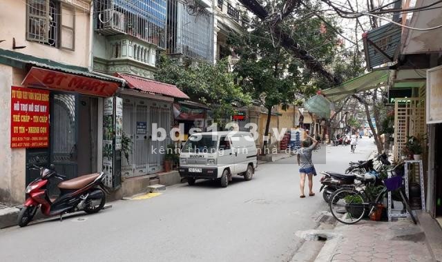 Bán nhà 210m2 phân lô Nguyễn Xiển mt 20m chia 4 lô xây cực đẹp