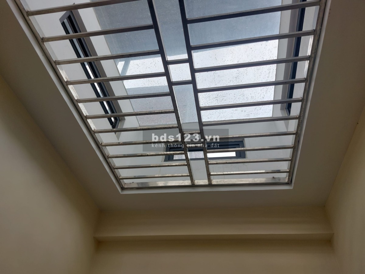 Bán nhà mới Tứ Liên- Tây Hồ. Ngõ Ô Tô. Dt 50m2, 4 Tầng, Mt 4m. Giá nhỉnh 6 Tỷ