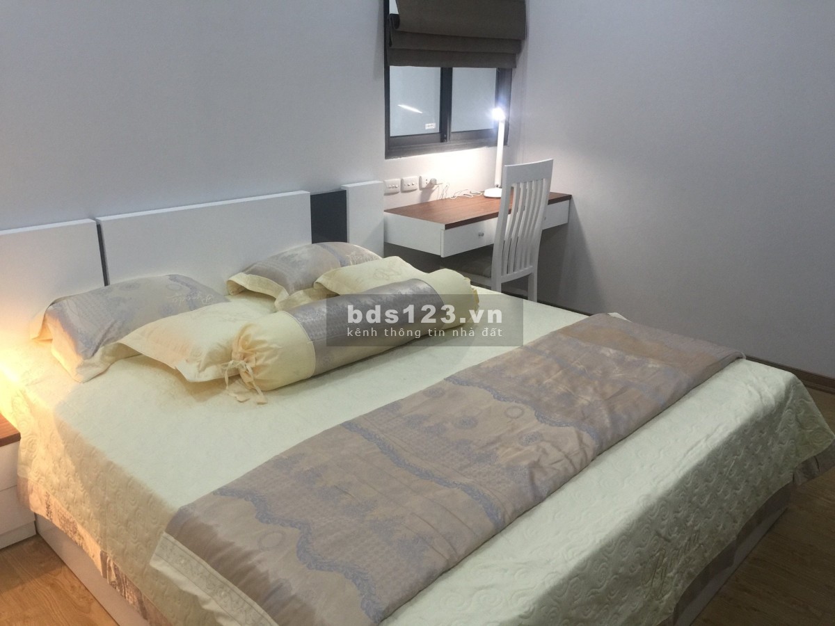 Cho thuê căn hộ cao cấp 2PN 2WC tòa Golden West Lê Văn Thiêm, Thanh Xuân