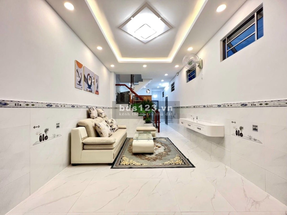 Bán nhà hẻm 2 MT Phạm Văn Chiêu, Gò Vấp, DT 38,5m² x 2 tầng, 2 PN, giá 3,8 tỷ, LH 0866.153.345