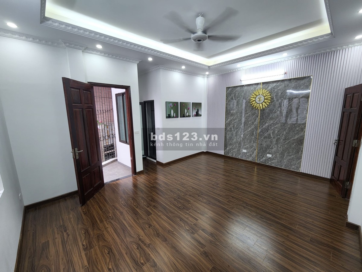 Bán nhà Phan Kế Bính Ba Đình, nhà mới, đẹp, lô góc ở luôn, DT 50m² x 5 tầng, MT 4,5m giá nhỉnh 7 tỷ
