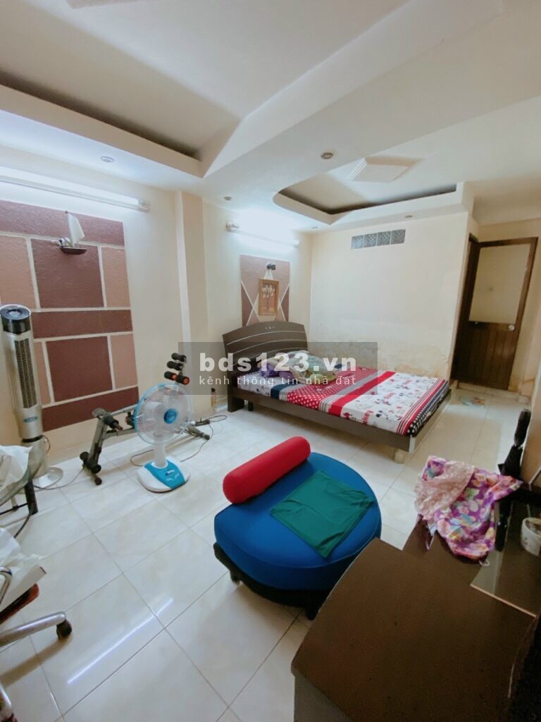 Bán gấp nhà cuối năm để xoay vốn, nhà Cầm Bá Thước, Phú Nhuận