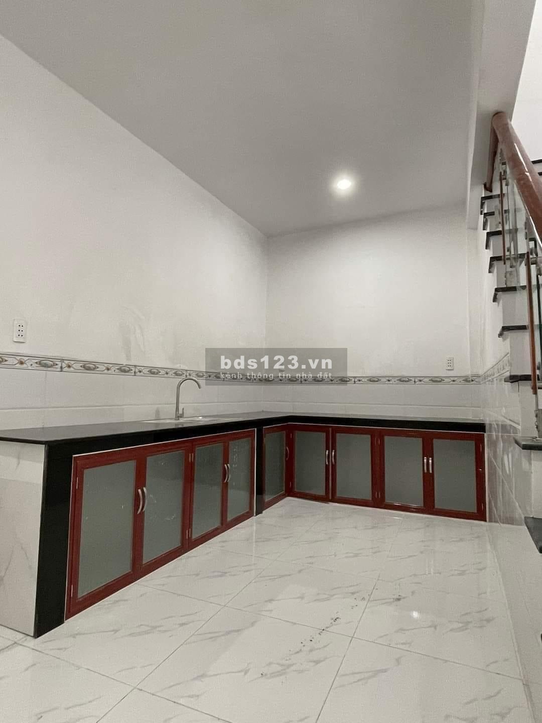 Bán nhà mới xây tại An Phú gần VSIP1, giá 950 triệu có bớt lộc