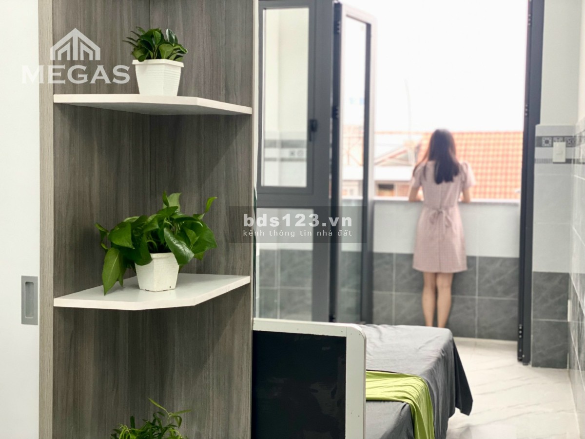 Căn Hộ Cao Cấp Giá Tốt, Đầy Đủ Nội Thất, Ban Công Riêng Ngay Dương Quảng Hàm - Văn Lang Cơ Sở 3