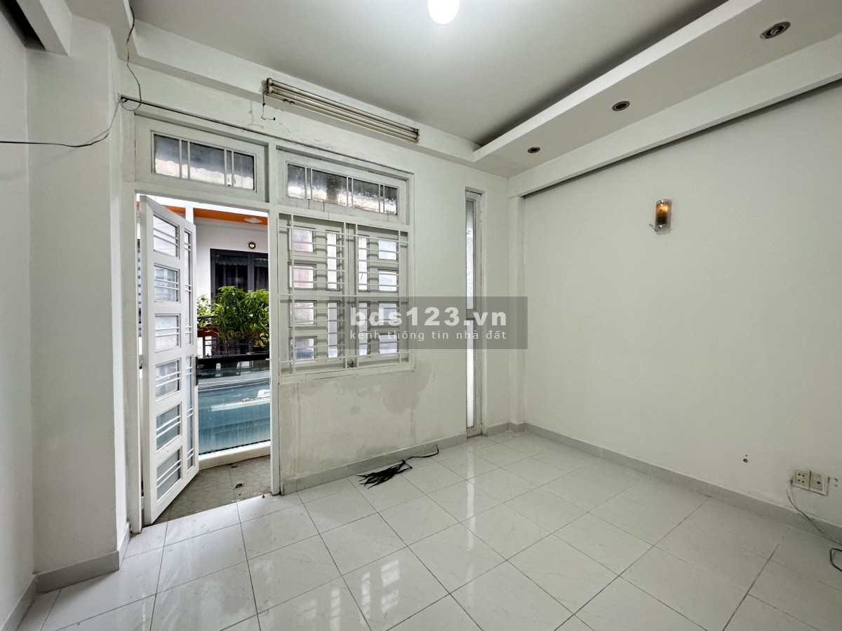 Cho thuê căn hộ 327/15 tôn thất thuyết, 3pn, 3wc, 11 triệu/tháng