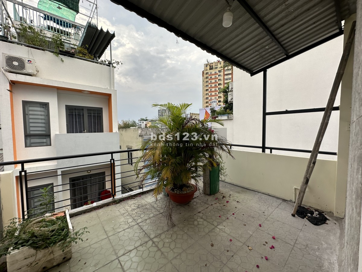 Cho thuê căn hộ 327/15 tôn thất thuyết, 3pn, 3wc, 11 triệu/tháng