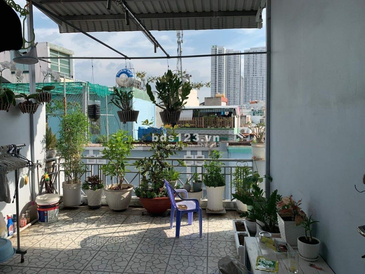 Bán nhà HXH Trần Xuân Soạn, DT 64m² x 3 lầu, MT 7m, có dòng tiền thu nhập hàng tháng, giá chỉ 8 tỷ