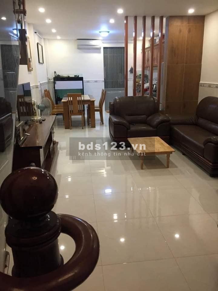 Nhà hẻm xe tải Nguyễn Duy Trinh Long Trường Quận 9, dt 56m2 (4x14), 2 tầng mới giá 4.2 tỷ