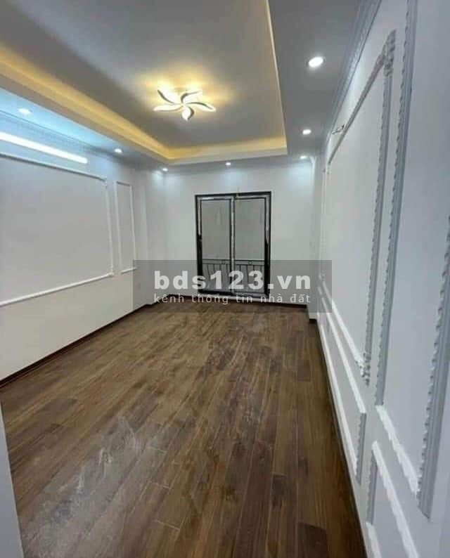 Bán nhà đẹp phố Quan Hoa, Quận Cầu Giấy, nhà mới đét 5 tầng dọn vào ở ngay mua ngay đón tết