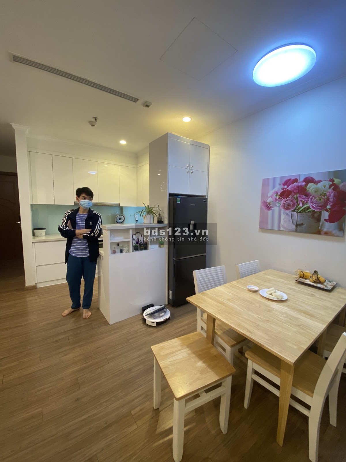 Bán căn 2 phòng ngủ dt 74m2 Park Hill Times City đầy đủ đồ, 4.1 tỷ, bao phí
