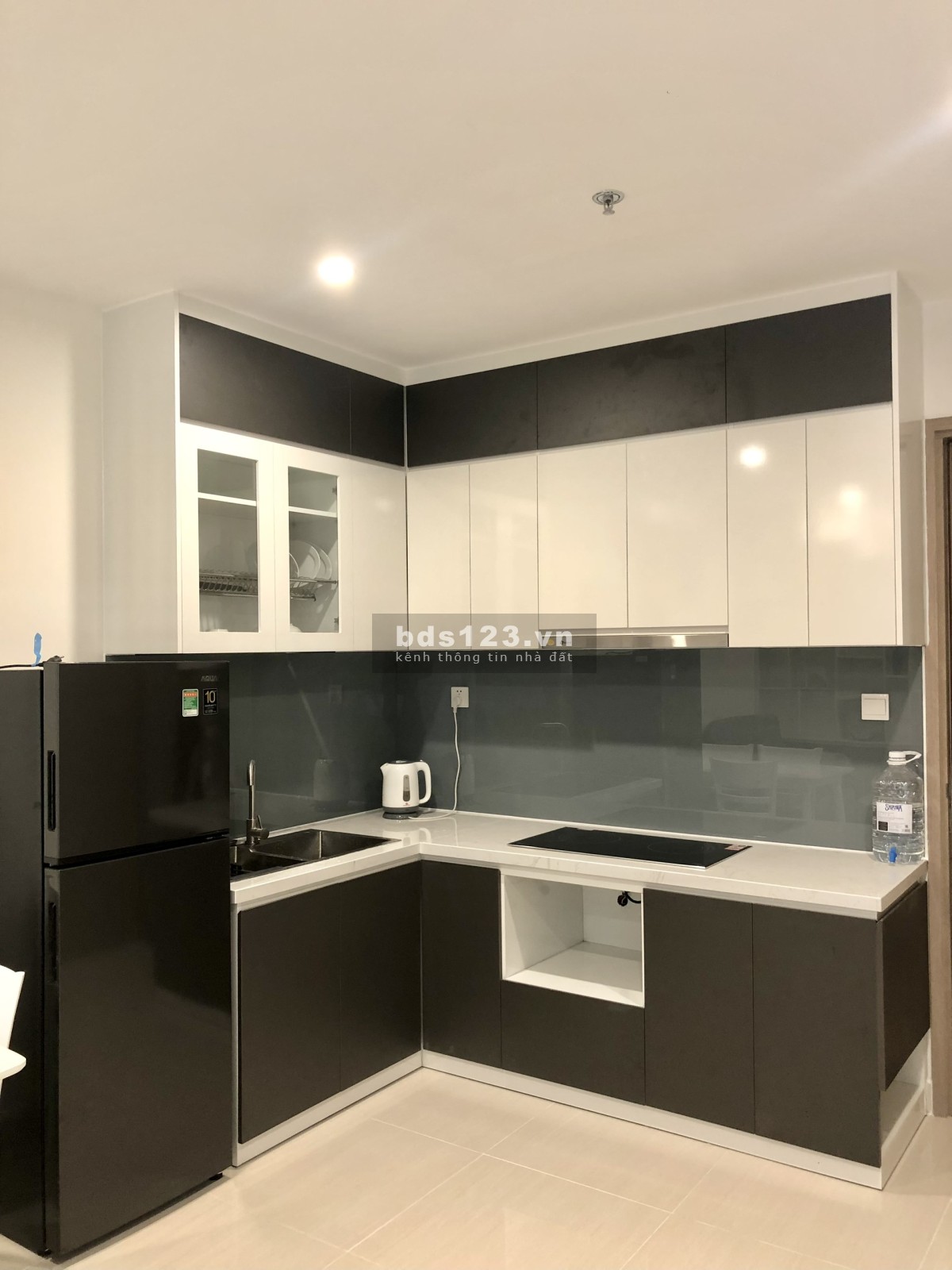 Cho thuê căn hộ Vinhomes Quận9,full nội thất 6,5 triệu/tháng, lh 0374353133