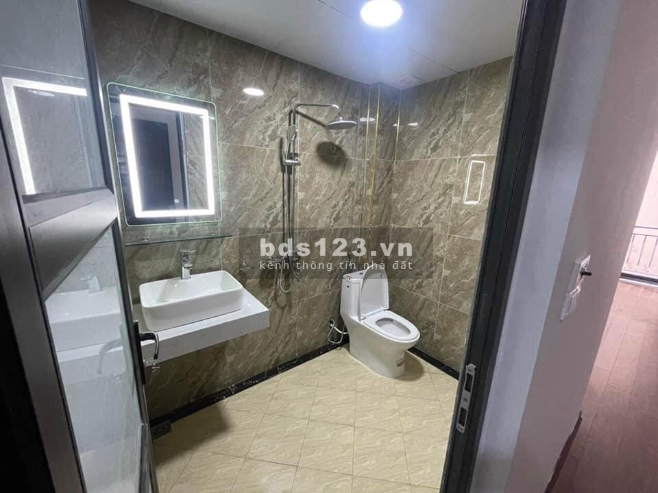 Bán nhà đẹp phố Quan Hoa, Quận Cầu Giấy, nhà mới đét 5 tầng dọn vào ở ngay mua ngay đón tết