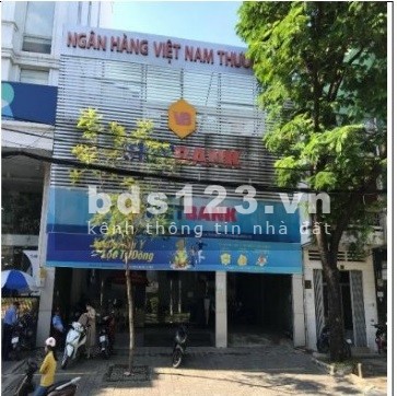 Toà nhà còn trống cần share bớt tầng làm VP Cty, đã set up full nội thất chỉ cần vào hoạt động.