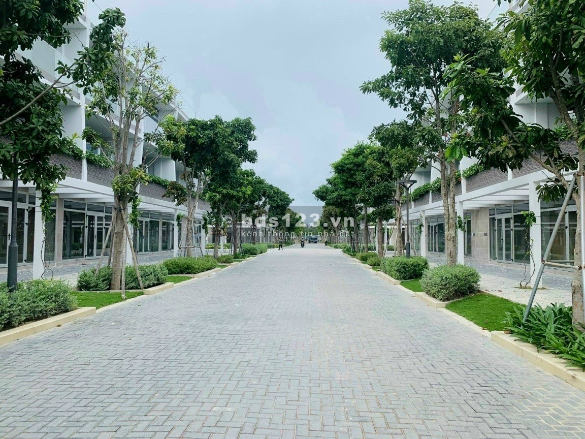 Bán nhà phố 2 mặt tiền gần Mũi Kê Gà, huyện Hàm Thuận Nam,…