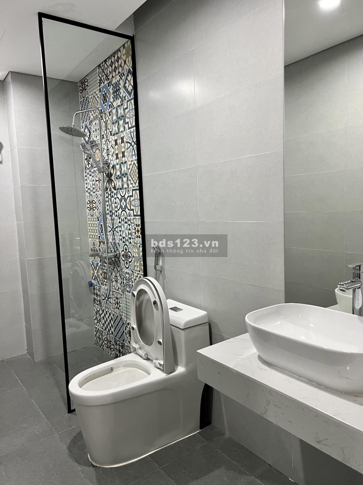 Bán nhà mới tinh chỉ 1 căn duy nhất Mễ Trì Hạ, giá 4,9 tỷ, sổ sẵn