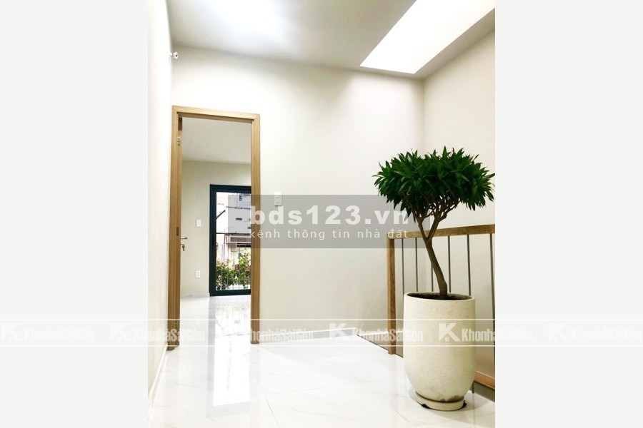 Tôi ngộp vốn cần bán gấp trong tháng nhà Bình Thạnh, sổ hồng riêng