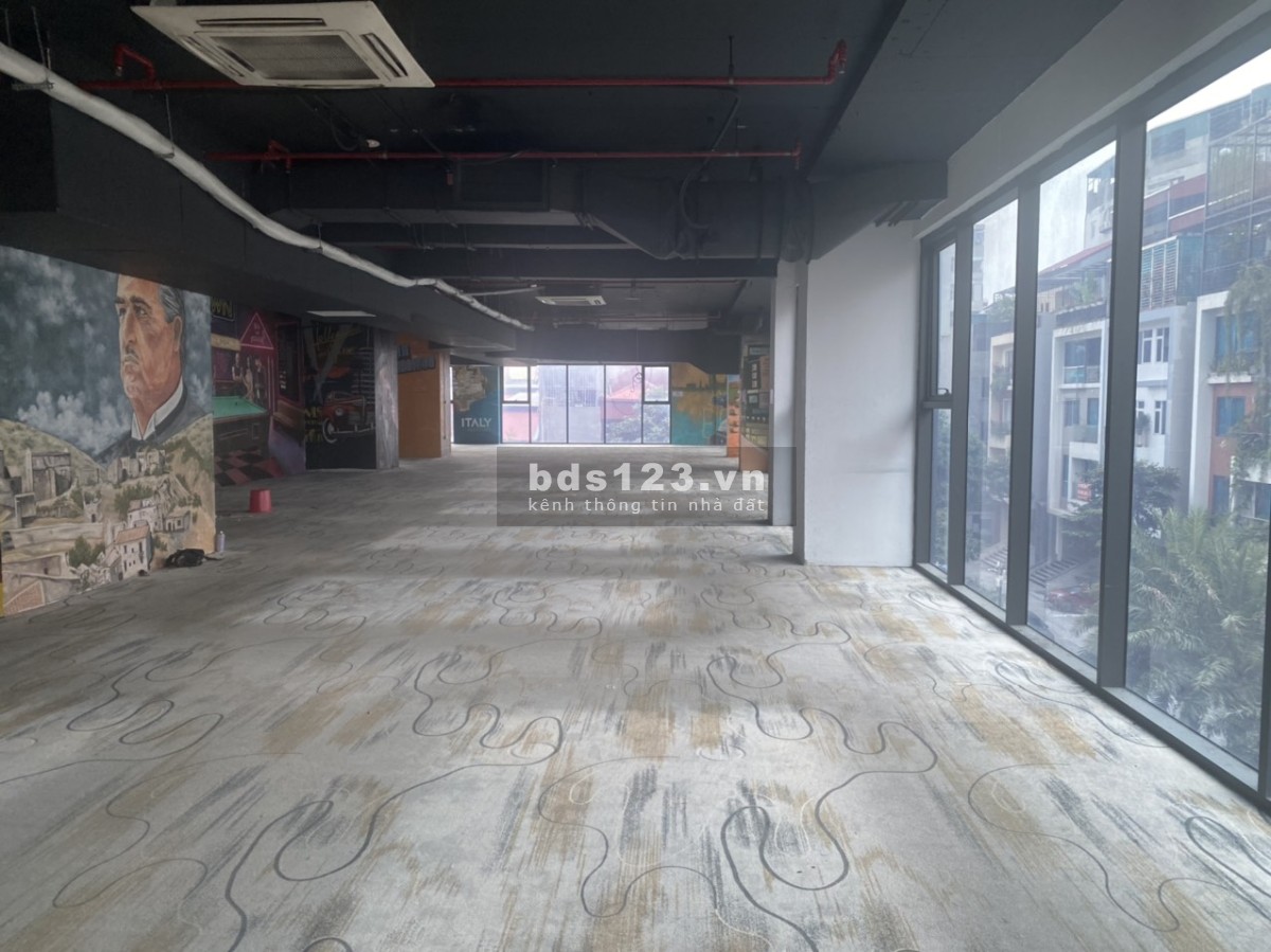 Cho thuê sàn văn phòng 820m2 tòa Riverside Garden - 349 Vũ TôngPhan, Thanh Xuân
