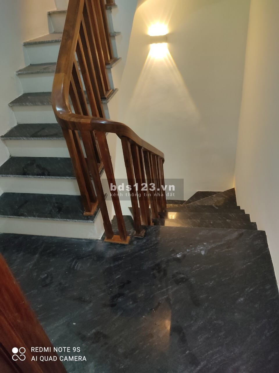 Bán nhà mới tinh chỉ 1 căn duy nhất Mễ Trì Hạ, giá 4,9 tỷ, sổ sẵn