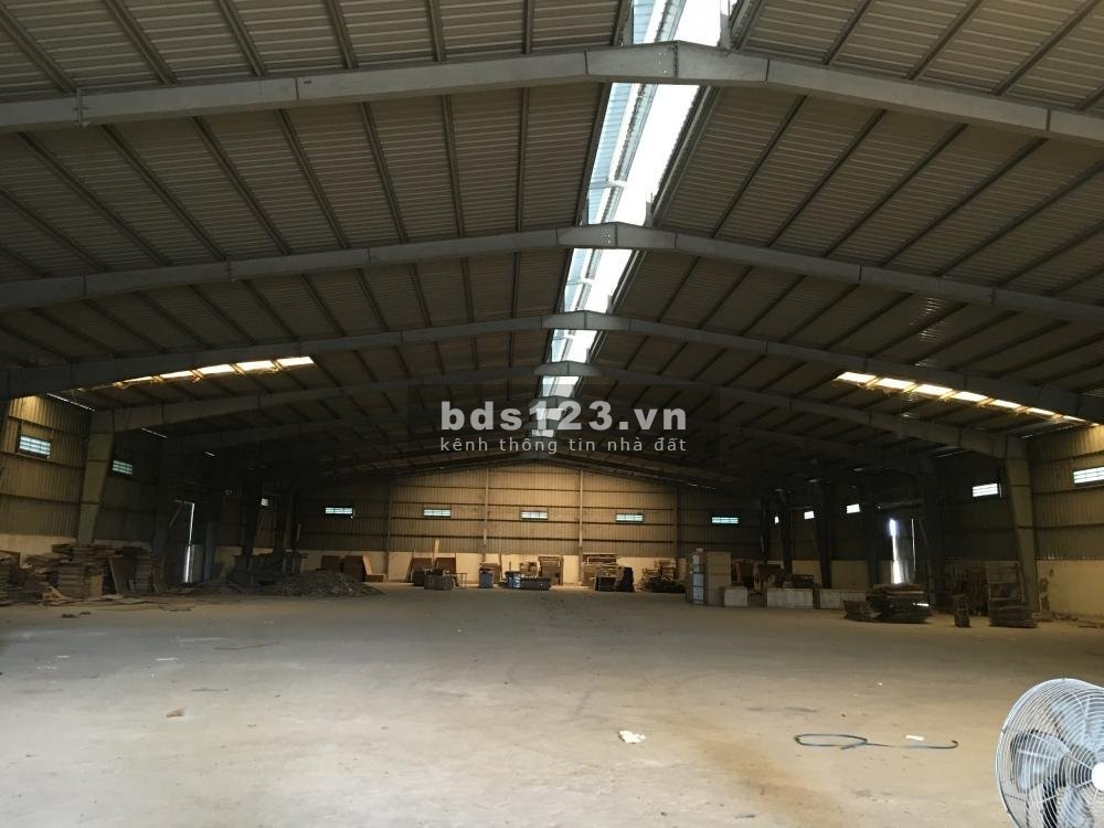 Cho thuê 3000m2 kho đường Liên Phường, phường Phú Hữu, Quận 9