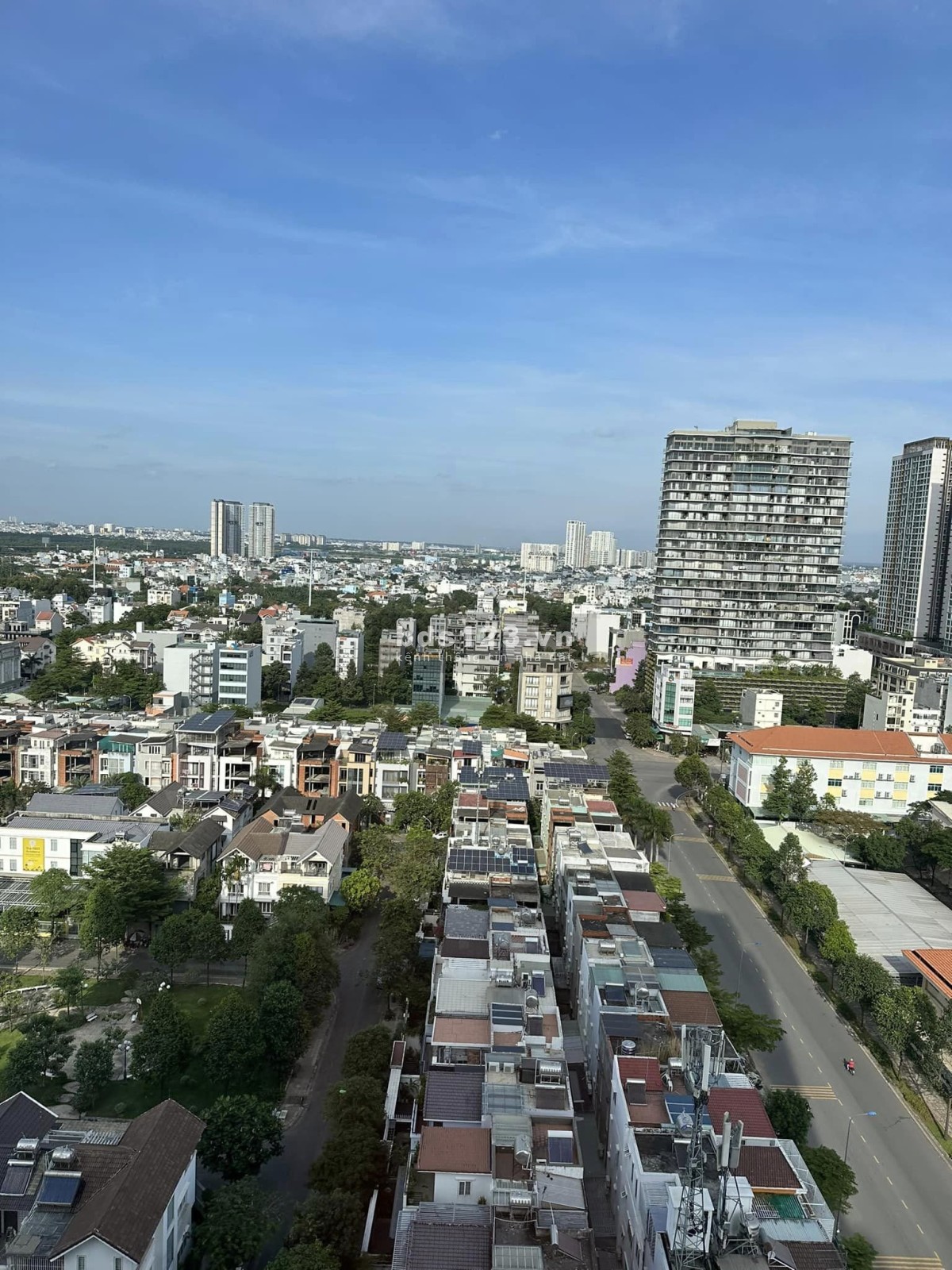 Bán gấp căn hộ 2PN One Verandah- giá chỉ 5 tỷ- khách hàng thiện chí liên hệ em ngay nhé!